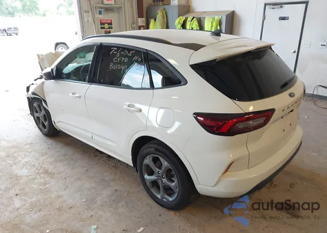 2023 Ford Escape St-Line z USA, uszkodzony, nr VIN 1FMCU9MN6PUB01540